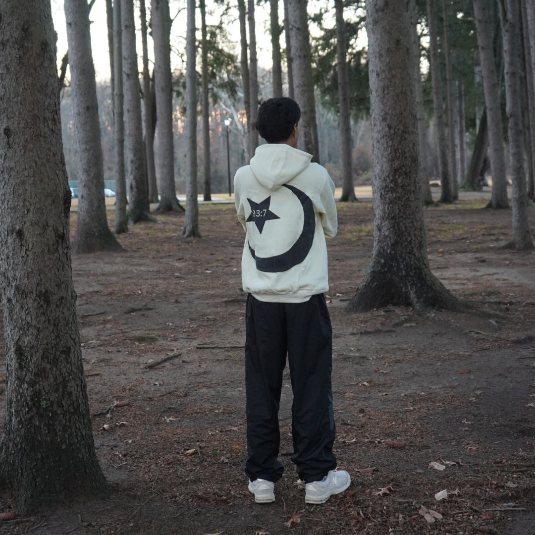 DEEN OVER DUNYA PUFF PRINT HOODIE